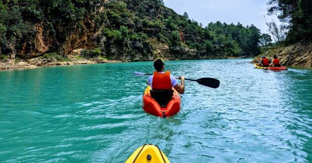 ¡Súbete a la aventura! Travesía en kayak o paddle surf con tentempié