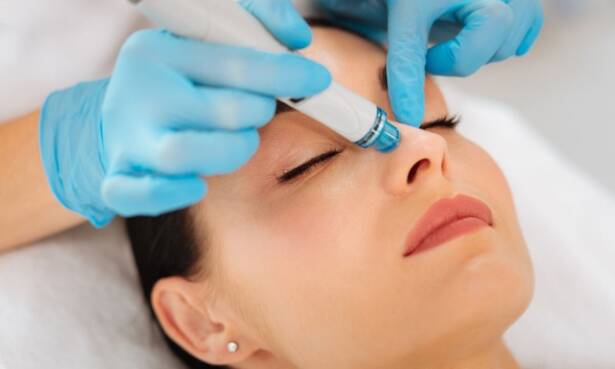 Hydrafacial con peeling natural