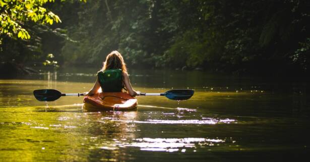 ¡Descubre la emoción del kayak con Multiaventuras Sierra Oeste!