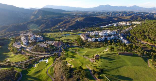 Clase o curso de iniciación al golf en Alhaurín Golf