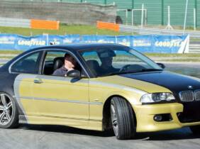 Conducción Drift con un BMW Serie 3 Kit M (200 cv)