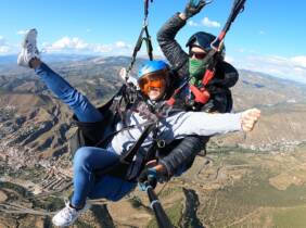 Parapente en la Sierra Nevada con Adventuregranada