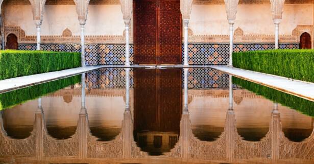 Tour guiado a la Alhambra y Generalife con opción a visitar Palacios