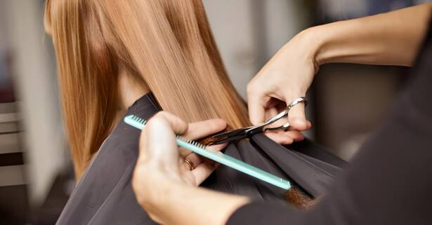 Renueva tu look con una sesión de peluquería con corte