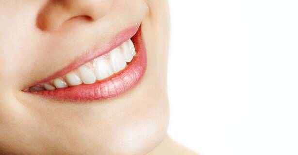 Blanqueamiento dental y limpieza bucal hasta -88%