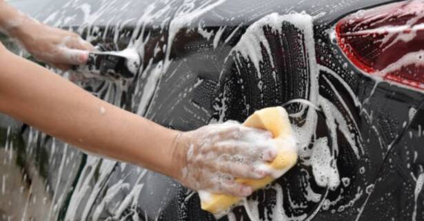 Lavado de coche mediano en Auto Spa Princesa