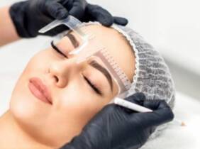 ¡Consigue cejas perfectas con microblading! ¡Despierta tu belleza!