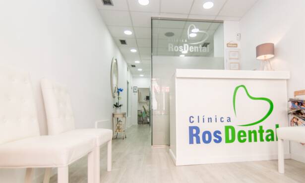 Ortodoncia con brackets metálicos o estéticos en Clinica Ros Dental