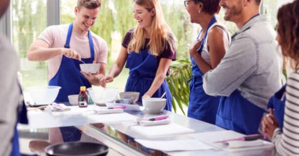 ¡Aprende a cocinar! La buena paella o la cocina italiana a tu alcance