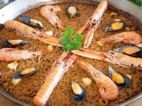 Menú mediterráneo para 2 o 4 en Sabors Del Mar