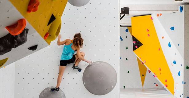 Escalada en rocódromo