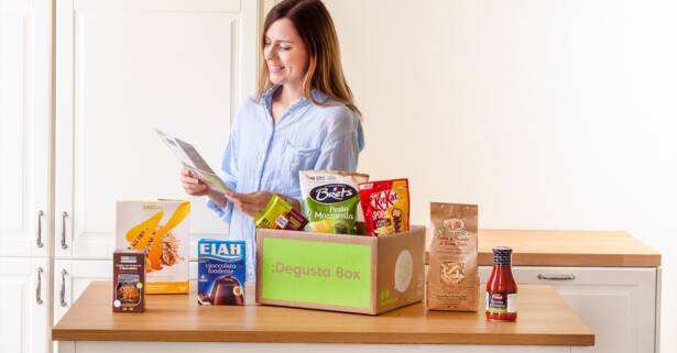 Suscríbete a una caja de sorpresas al mes con Degustabox