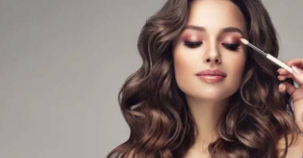 Renueva tu look en Hermosa Peluquería y Estética