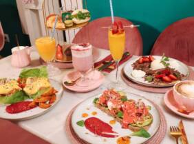 Brunch junto a la Puerta de Alcalá para 2 o 4 personas