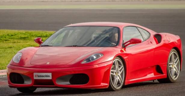 Conducción de Ferrari F430