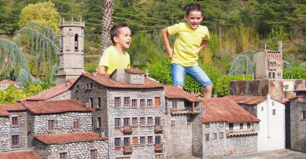 Circuito de maquetas para niño o adulto en Catalunya en miniatura