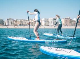 Experiencia de paddle surf de 1 hora con Ungravity SUP Surf School