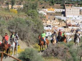 Paseo a caballo en el paraje natural de Abla con Centro El Serbal