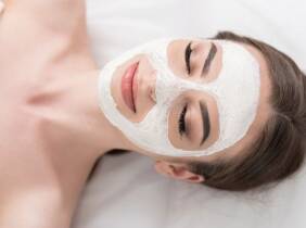 Limpieza facial y peeling químico