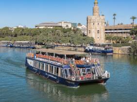 Crucero panorámico por el río Guadalquivir con Cruceros Torre del Oro