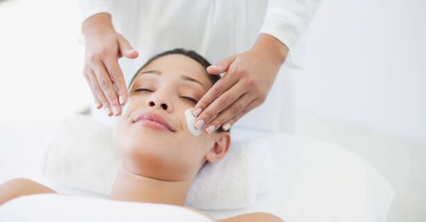 Limpieza facial de 7 pasos con microdermoabrasión