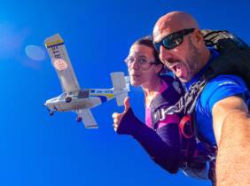 Salto en paracaídas y caída libre desde 3000 m con iJump Gran Canaria