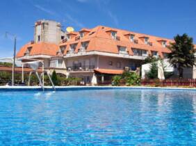 Cambados: habitación doble con desayuno y detalle de bienvenida