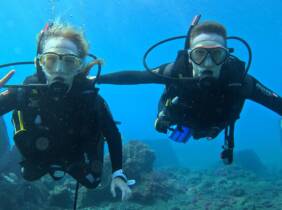 Bautismo de buceo en Squatina Dive center