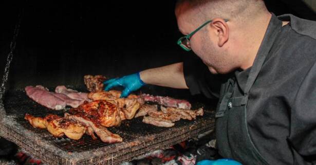 Menú con parrillada de carne para 2 o 4 personas en Asador La Familia