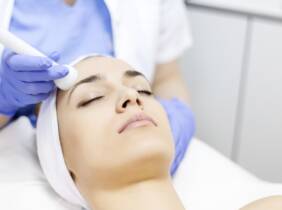 Radiofrecuencia facial con mesoterapia virtual en La Manzana de Eva