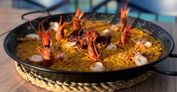 Disfruta de una paella para 2 en Restaurante Bellavista Montepego