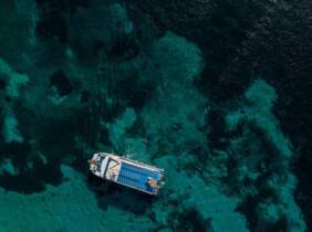 Explora la belleza oculta del mar: aventura acuática en Mallorca