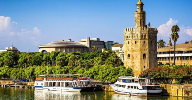 Sevilla: habitación doble con desayuno